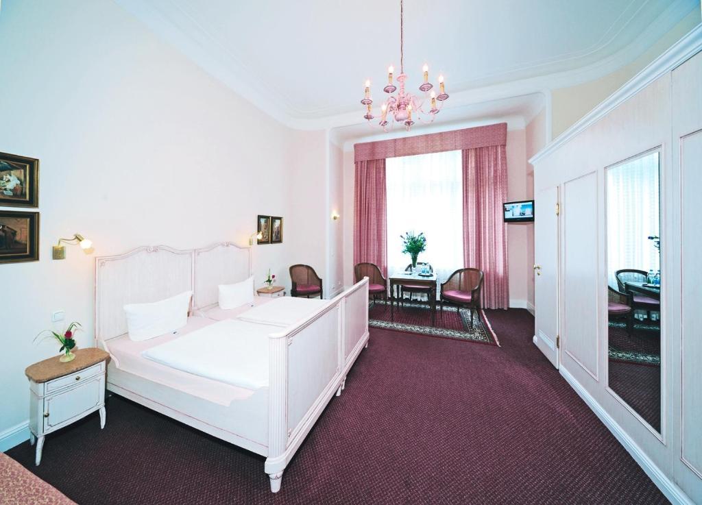 Hotel Pension Fasanenhaus Βερολίνο Δωμάτιο φωτογραφία