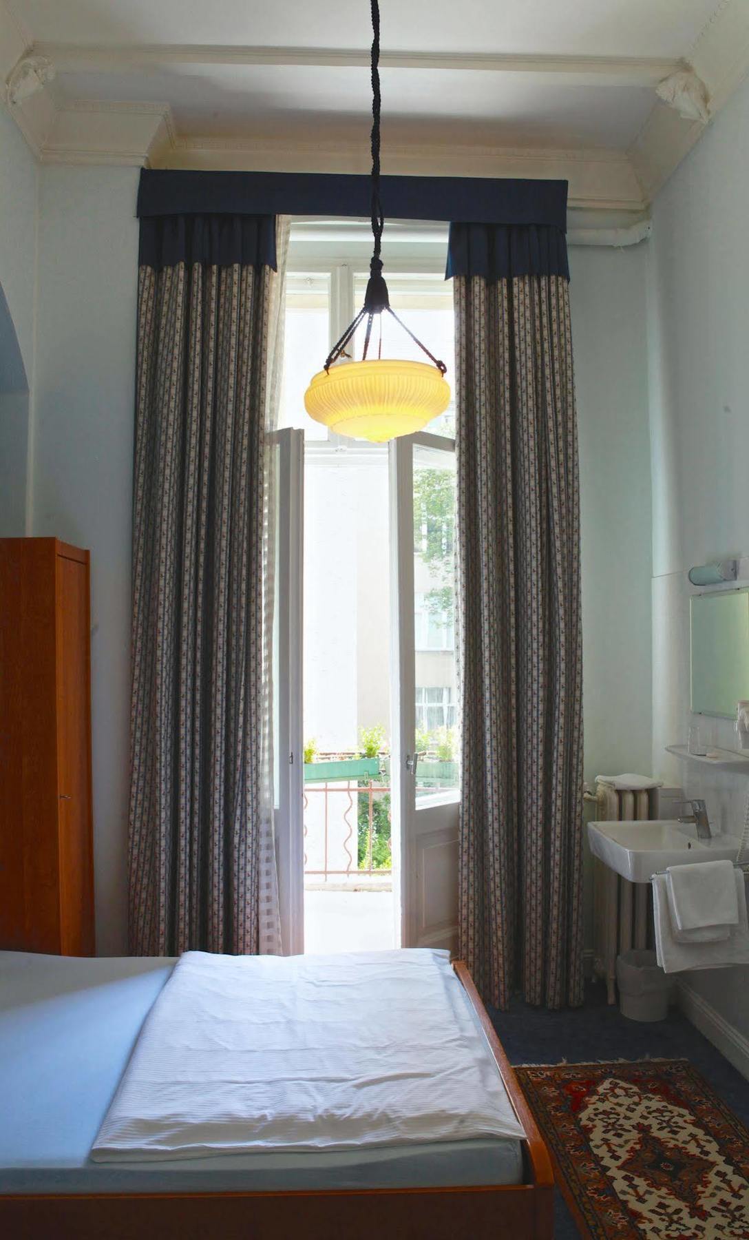 Hotel Pension Fasanenhaus Βερολίνο Εξωτερικό φωτογραφία